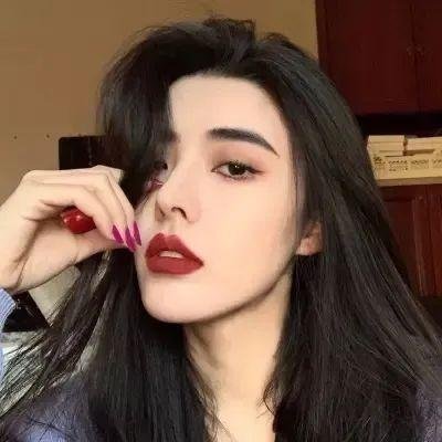 屋顶上的绿宝石